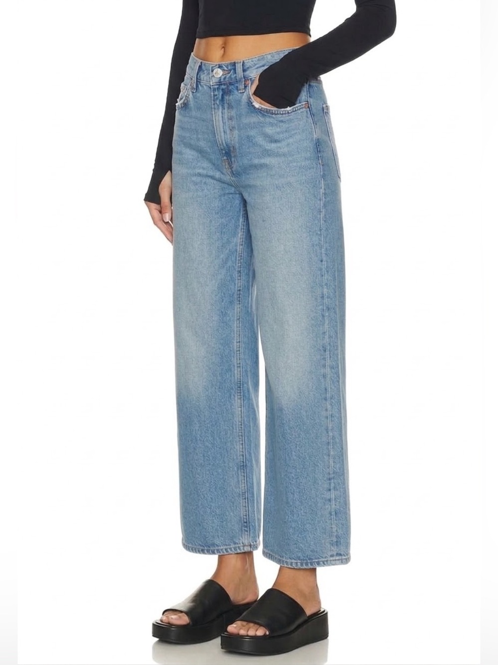 Reformation Wilder High Rise Wide Leg Cropped Jeans In Dillan Light Wash Size 23